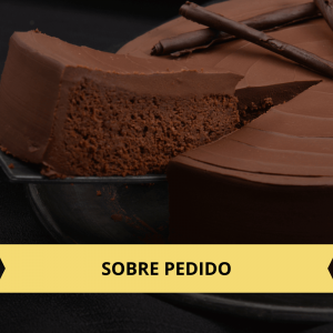 AMAZING CHOCOLATE CAKE